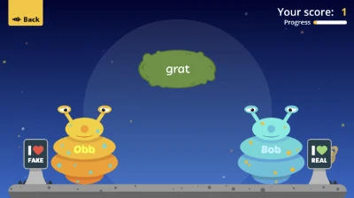 Picnic on Pluto Phonics Game